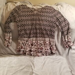 Como Vintage Black, Ivory, and Burgundy Womens XL Long sleeve tunic